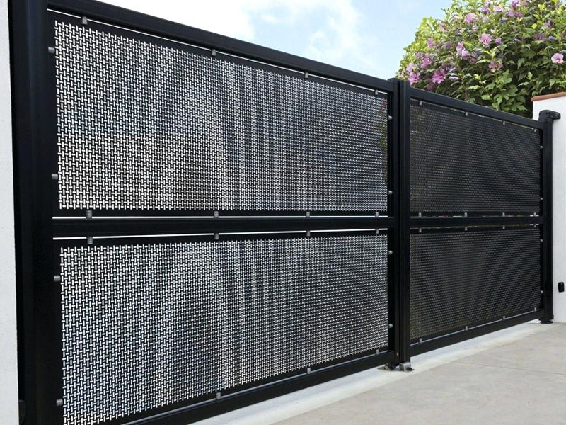Perforated Sheet Security Fence (15).jpg
