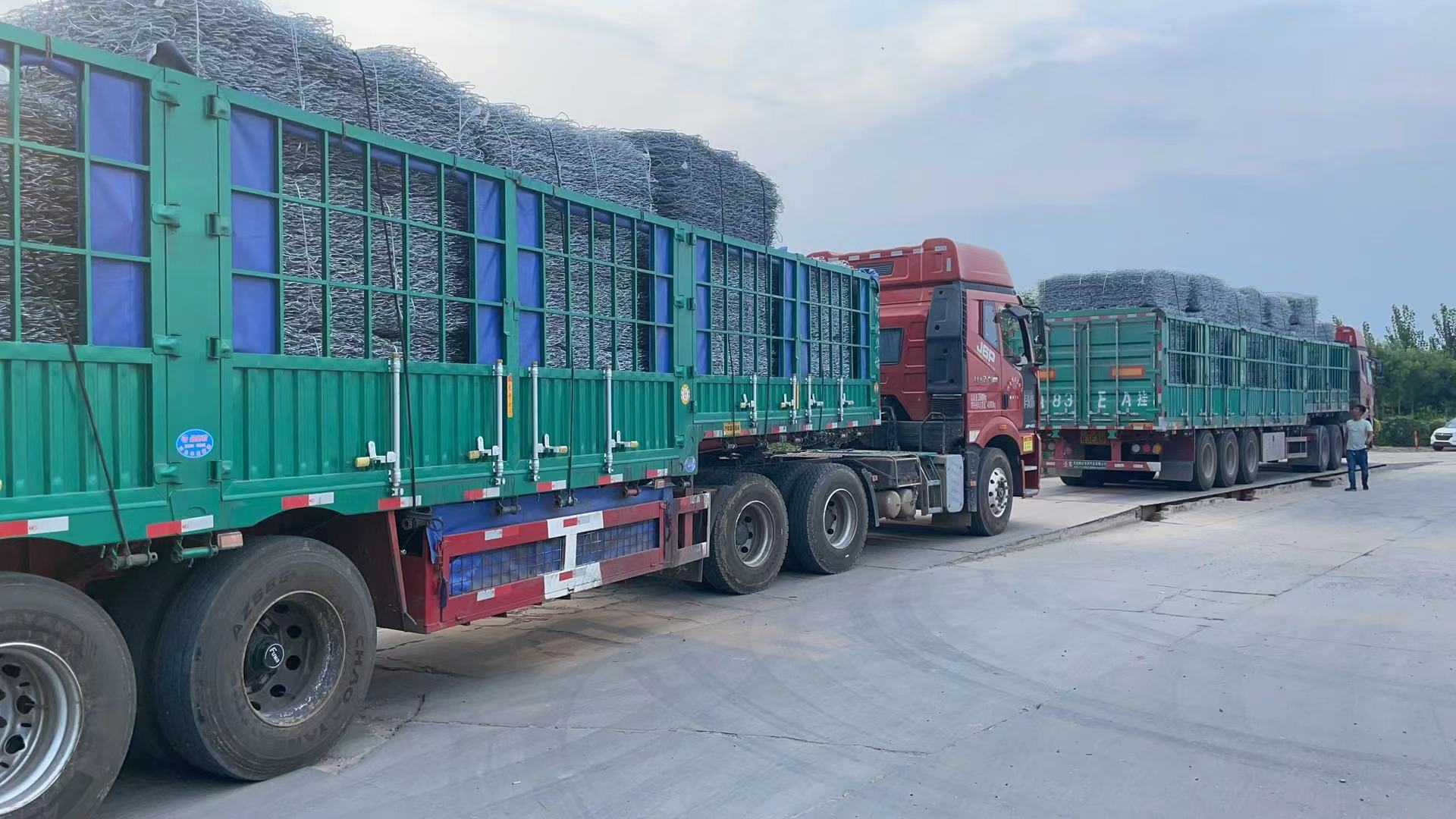 GABION BASKET DELIVERY (2).jpg